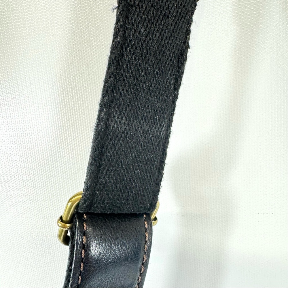 Fossil Shoulder Bag Sasha Black Pebbled Leather Crossbody Bag - Picture 15 of 16